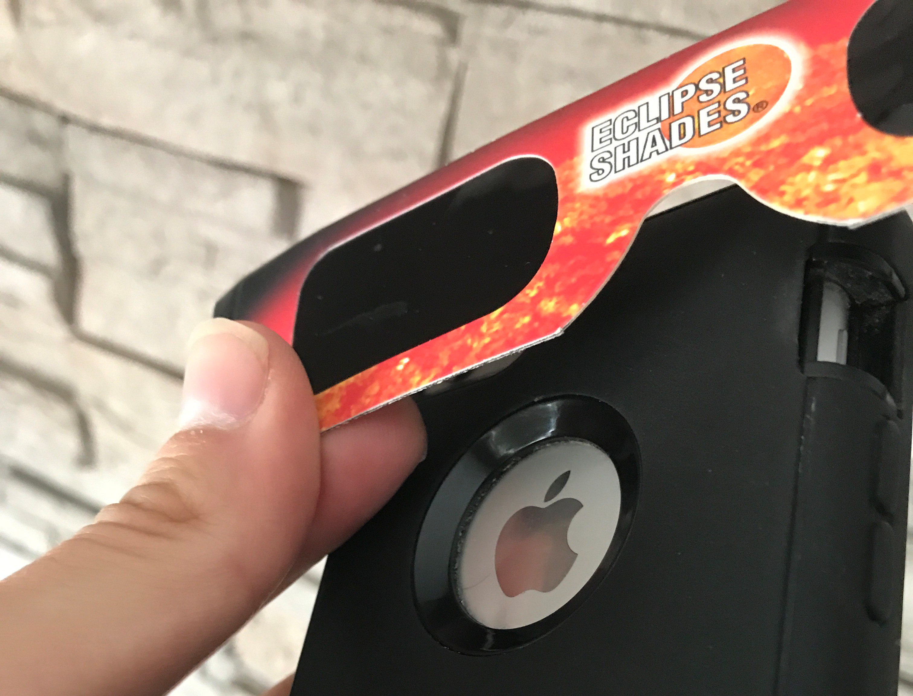 iphone-solar-eclipse